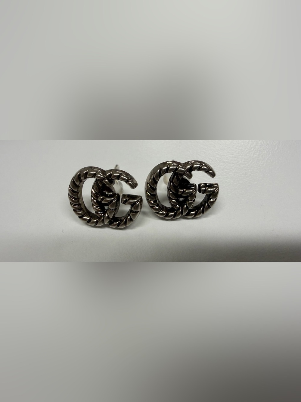 Double G  Twisted Metal Stud Earrings - Silver